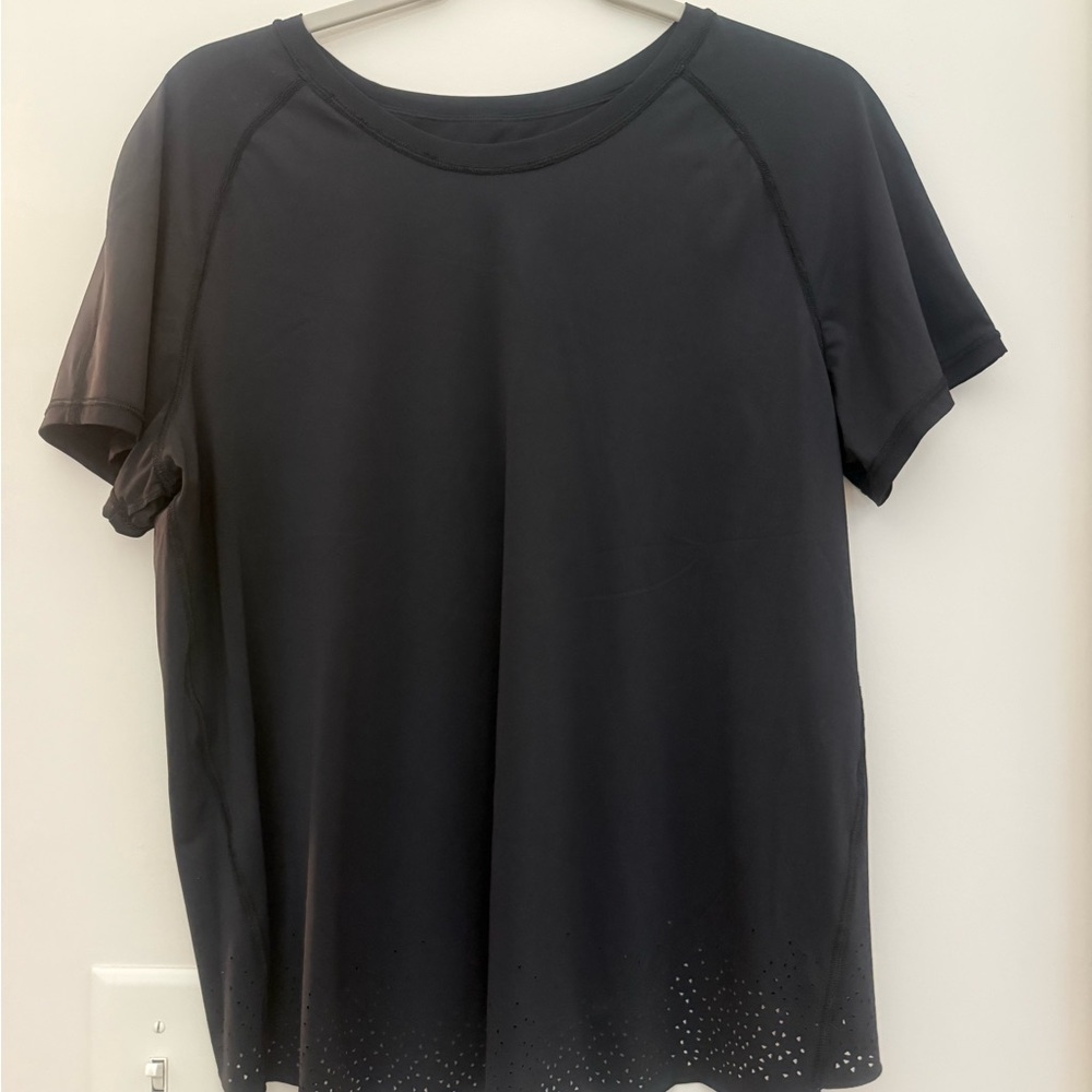 lululemon athletica Charcoal Short Sleeve Tee